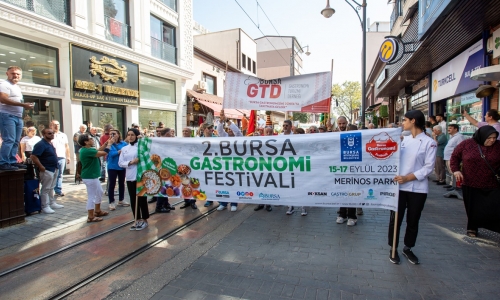 Bursa Gastronomi Festivalinde Coğrafi İşaretli Gedelek Turşumuza Yoğun İlgi