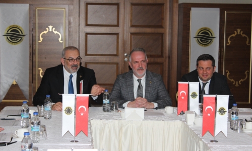 Orhangazi Ticaret ve Sanayi Odası Meclis üyeleriyle birlikte SWOT Çalıştayı gerçekleştirdi.