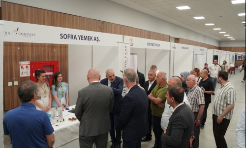 4.İstihdam Buluşmalarına Yoğun İlgi
