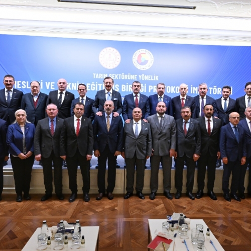 Tarım Sektörüne Yönelik Mesleki Ve Teknik Eğitim Birliği Protokolü İmzalandı